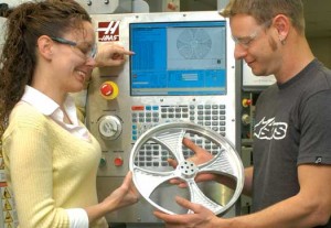 student-manufacturing-industry-education